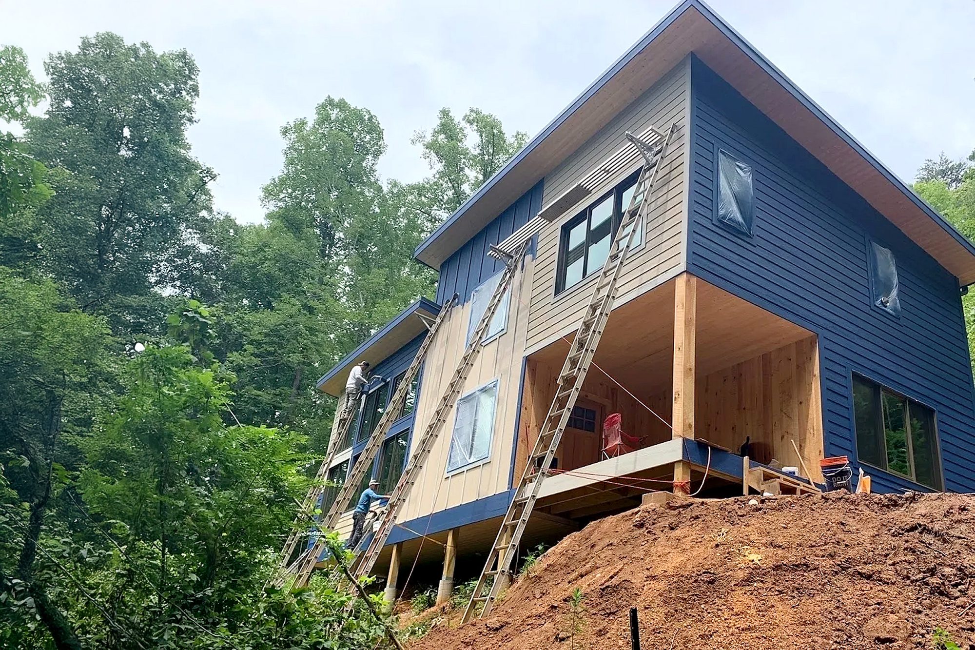 exterior house painting Hendersonville NC Peak Remodel & Paint